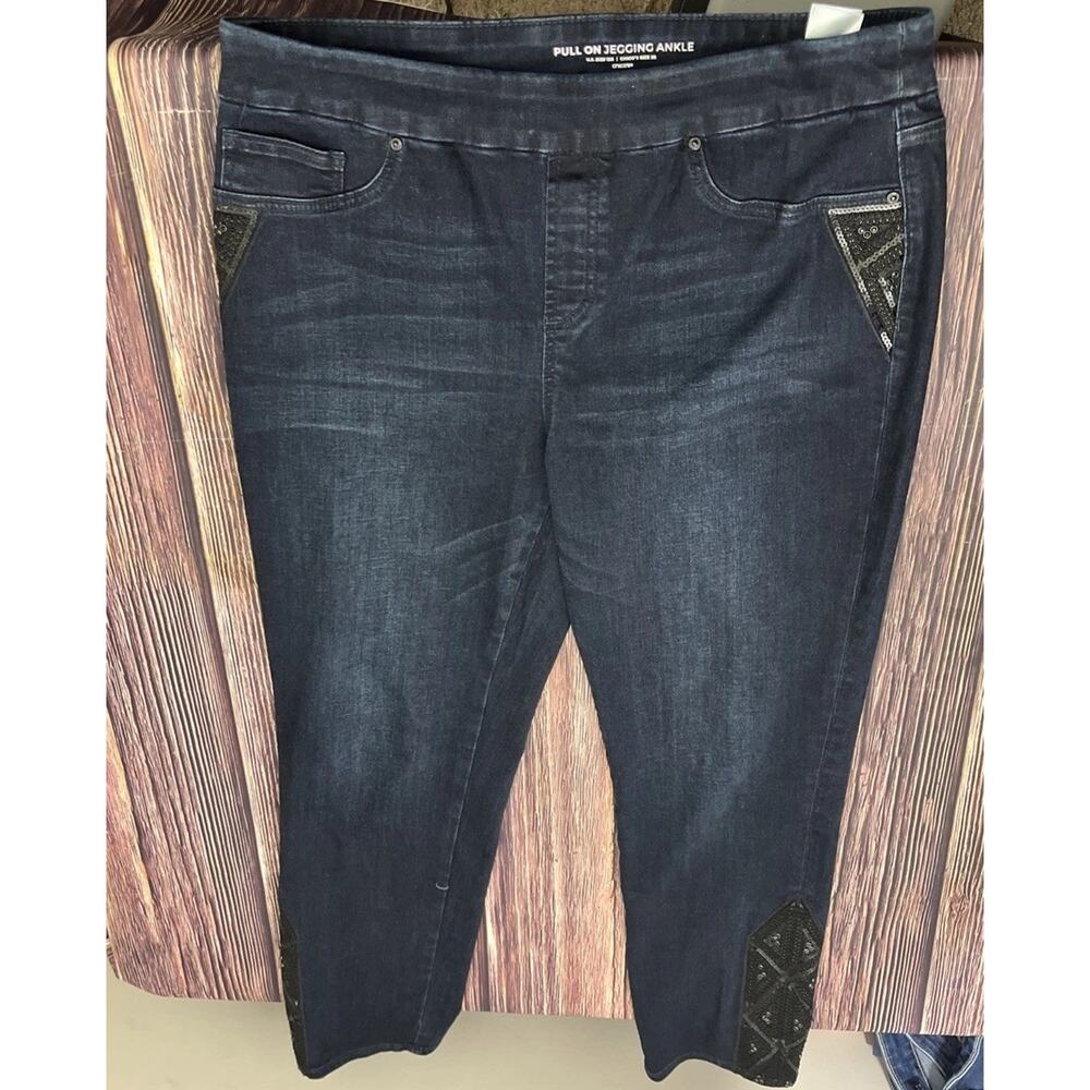 Chicos Denim Pull-On Jeggings Jeans Womens Size 2R (US 12R) Sequin Detail